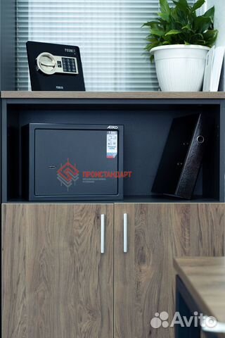 Сейф металлический