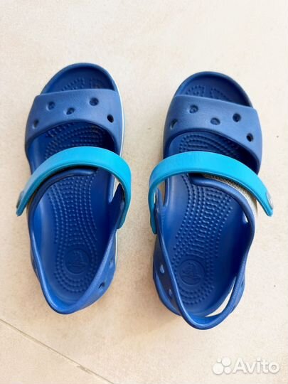 Сандалии crocs c11