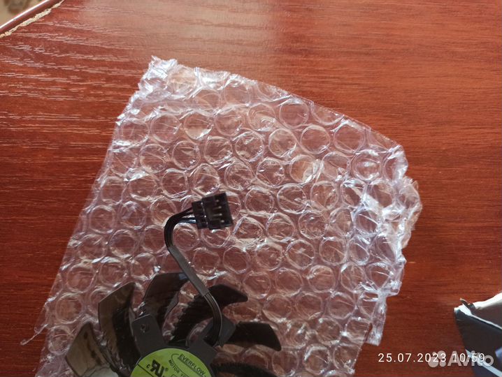 Вентилятор для видеокарты T128010SU 4pin