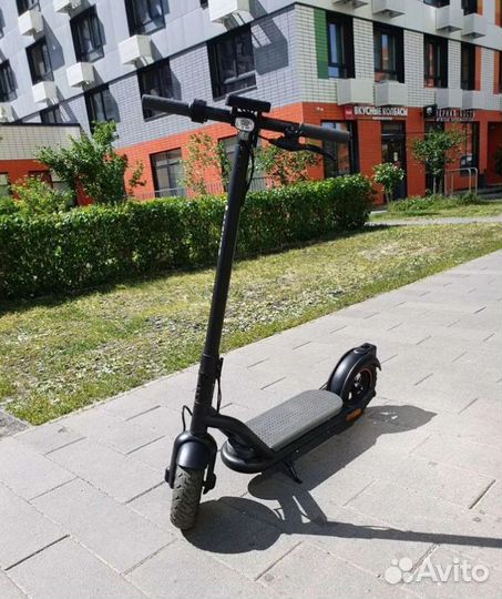 Электросамокат Xiaomi Navee N65