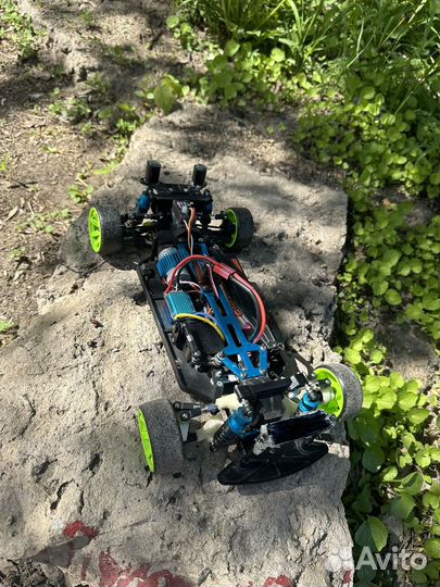 Машинка для дрифта rc 1:10
