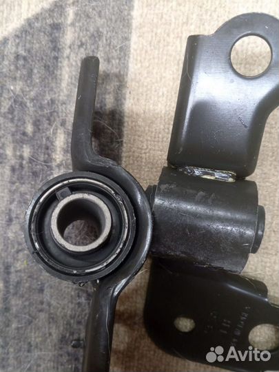 Сайлентблоки Киа спектра