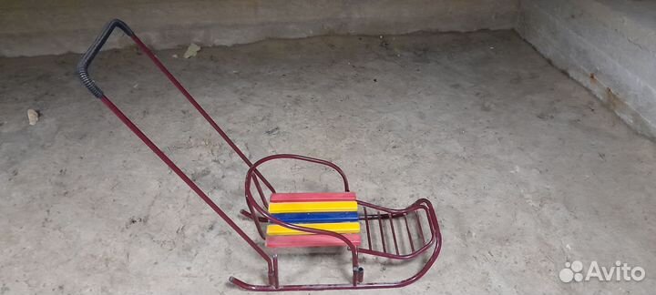 Продаю детские санки