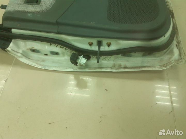 Дверь задняя правая Mazda Familia bbvy11