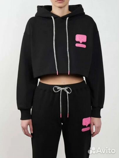 Спортивный костюм женский