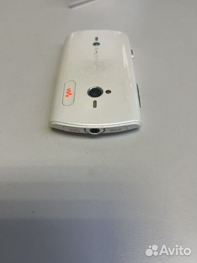 Sony Ericsson Live with Walkman (WT19i)