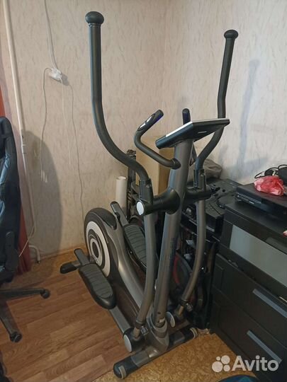 Infiniti XT-7 до 150 кг эллиптический тренажер