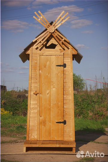 Дачный туалет деревянный DRE452