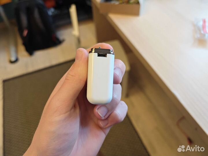 Павербанк apple