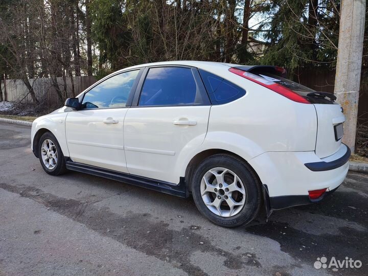Ford Focus 1.4 МТ, 2006, 207 000 км