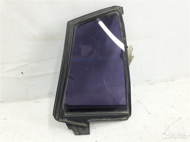Стекло двери глухое заднее правое Mazda 3 BL