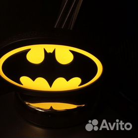 Настольная лампа Бэтмен (Batman Batwing Posable Desk Light BDP) – Paladone