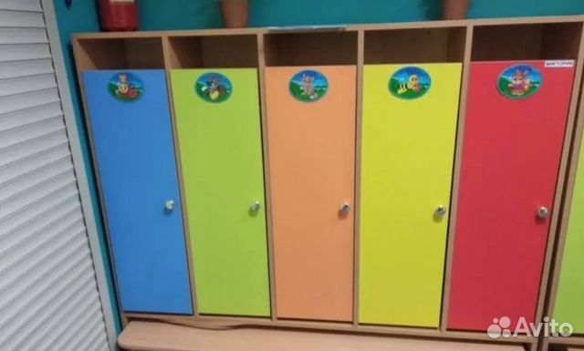 Шкафчики для раздев�алки детские в садик
