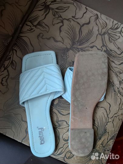 Шлепки женские