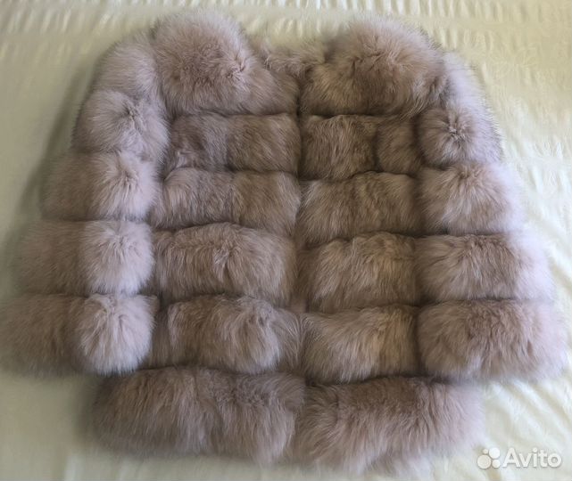 Шуба из натурального меха песца