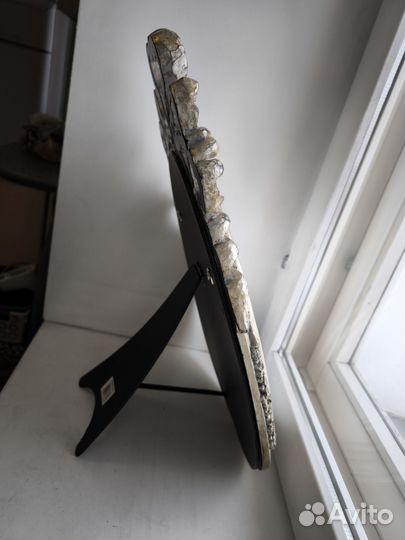 Зеркало настенное/настольное, овальное в оправе