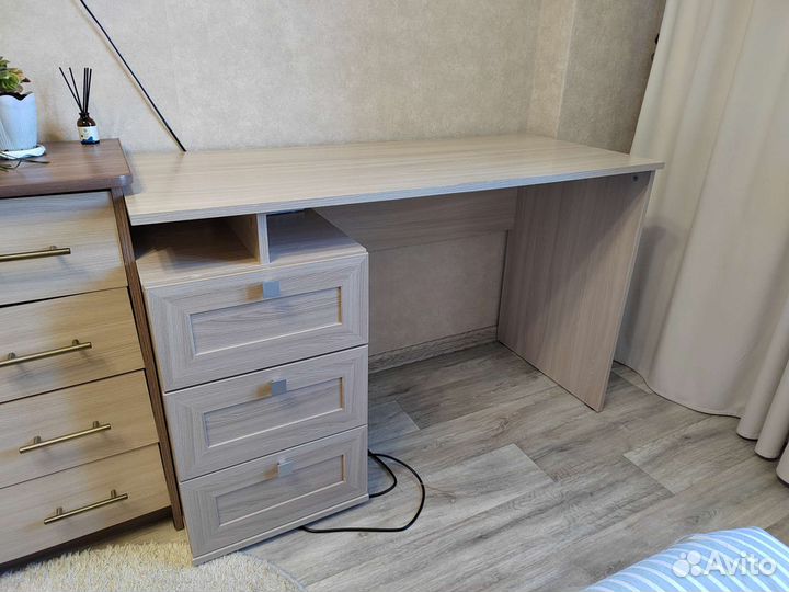 Письменный стол бу