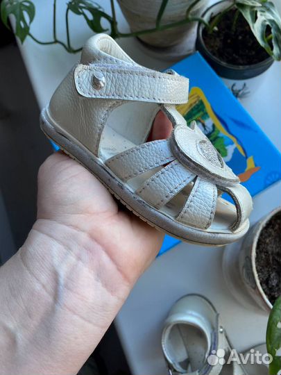 Сандалии для девочки 22 размер
