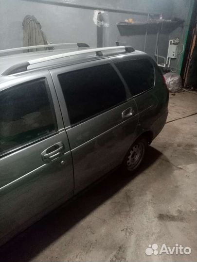 LADA priora универсал 2011 на разбор