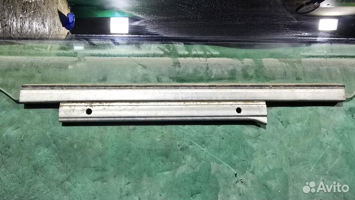 Б/У Б/У Стекло двери задней R lexus LX570 lexus