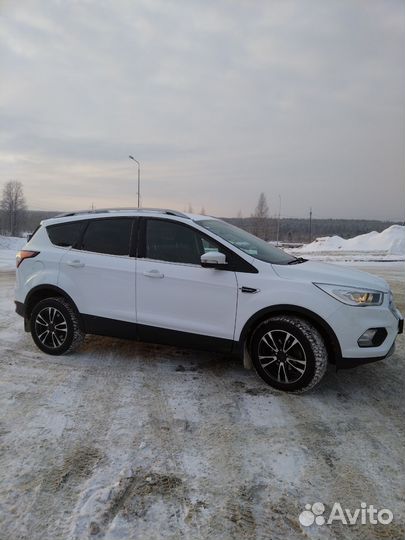 Аренда автомобиля с водителем на свадьбу
