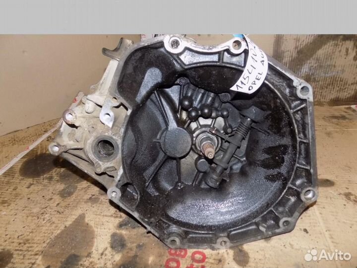 МКПП (механическая коробка переключения передач) A