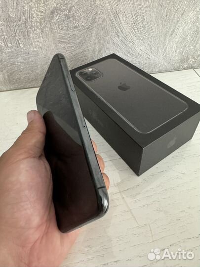 iPhone 11 Pro, 64 ГБ