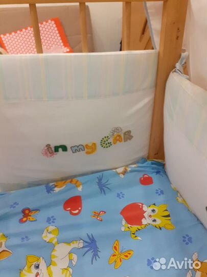 Детская кроватка