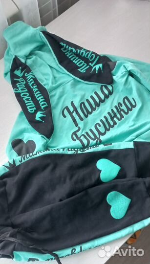 Продам костюм на девочку