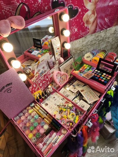 Салон красоты на детский праздник, косы канеколон