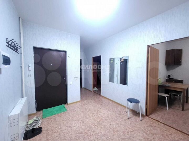 2-к. квартира, 56 м², 2/3 эт.