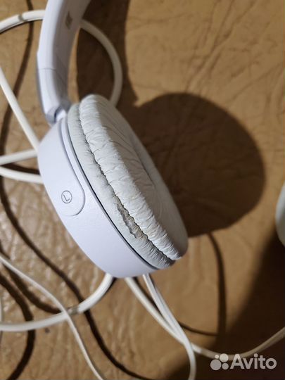 Наушники Sony MDR-ZX110