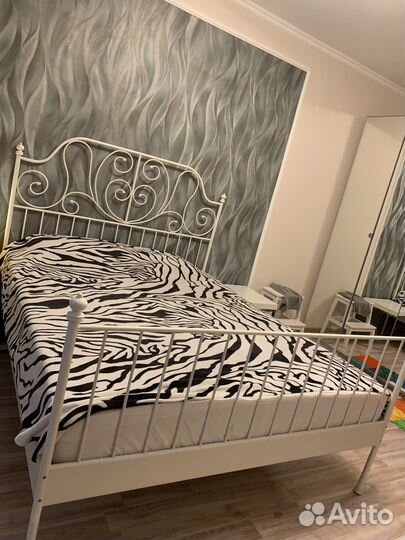 Кровать IKEA Лейрвик