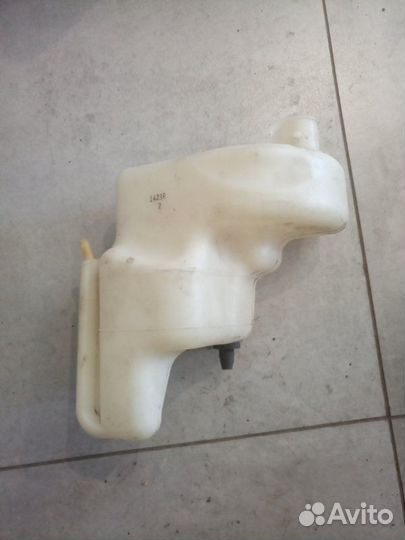 Бачок расширительный Mitsubishi Asx