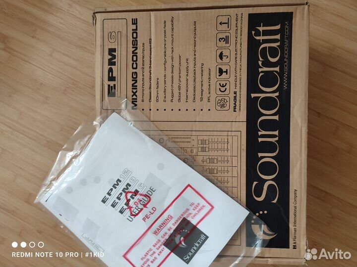 Soundcraft EPM6 микшерный пульт