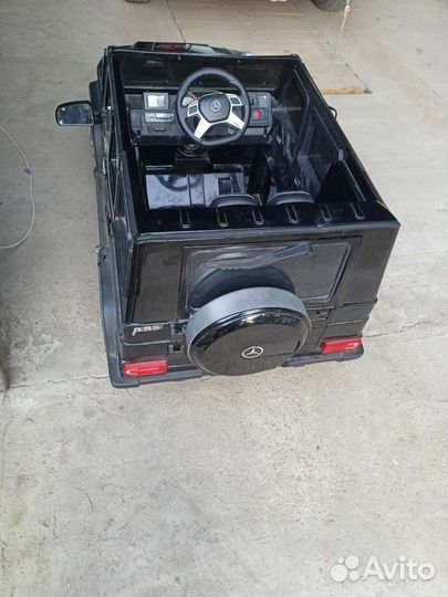 Детский электромобиль mercedes amg g63