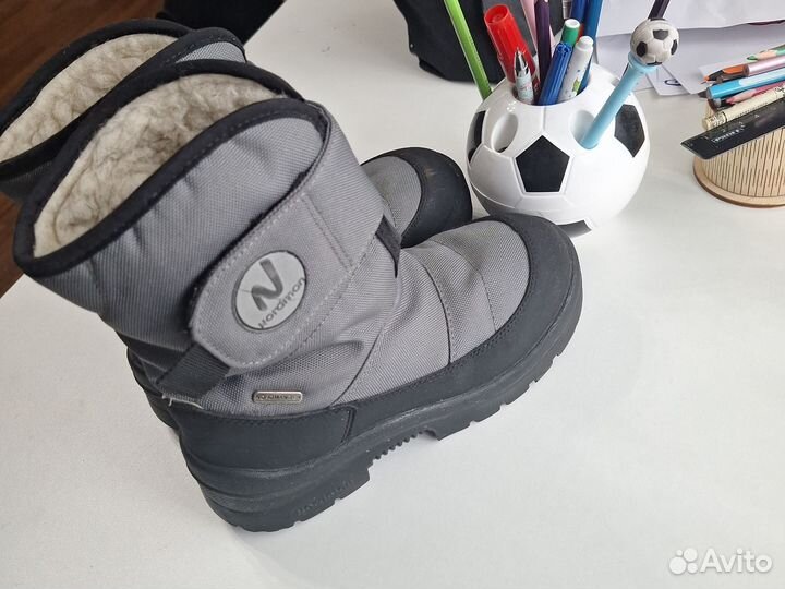 Ботинки зимние 33