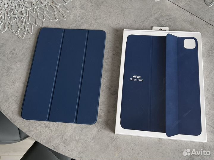 Чехол на iPad 10 про