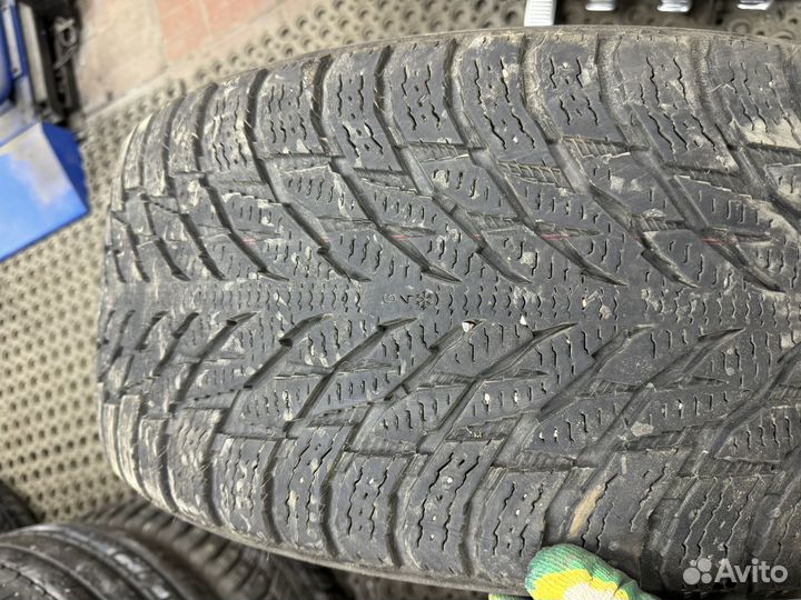 Nokian Tyres Hakkapeliitta R3 SUV 255/45 R20 105T