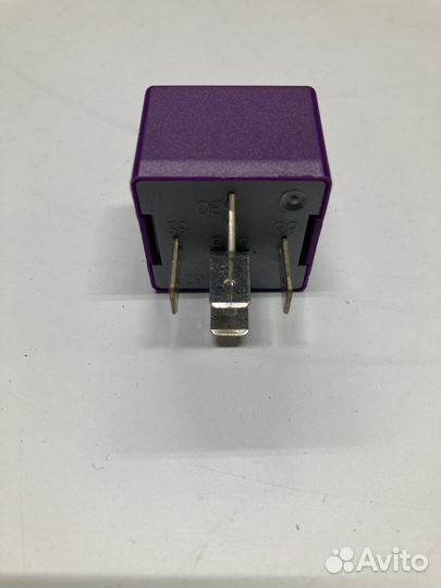 Реле топливного насоса (все модели) 655568