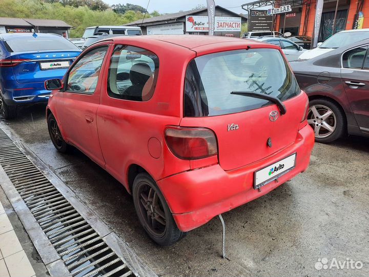 Toyota Vitz 1.0 AT, 1999, 75 000 км