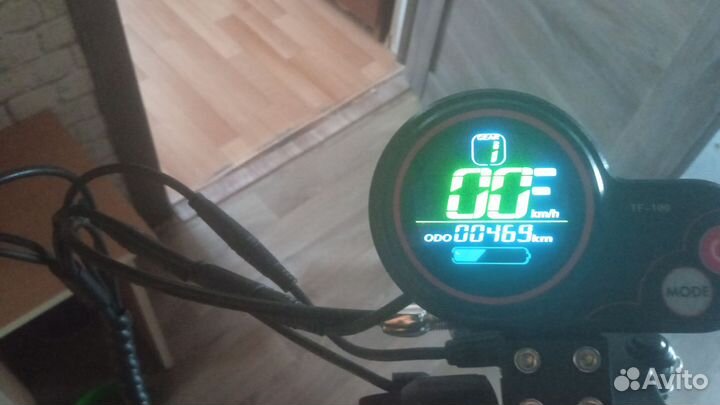 Электросамокат куго м 4