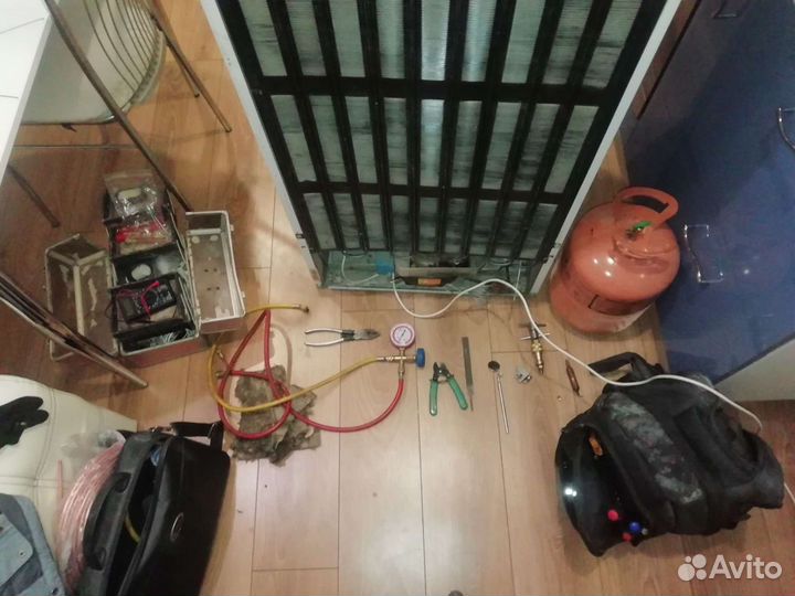 Ремонт холодильников