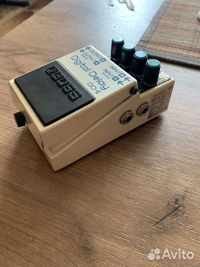 Гитарная педаль boss DD-6