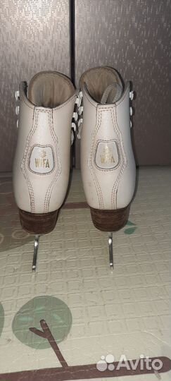 Коньки фигурные wifa 28 LL