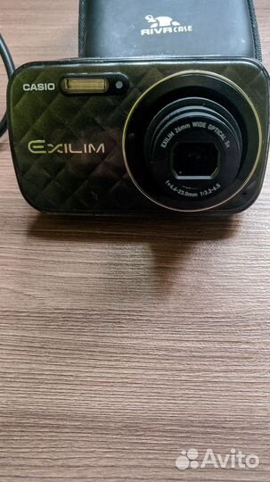 Компактный фотоаппарат casio