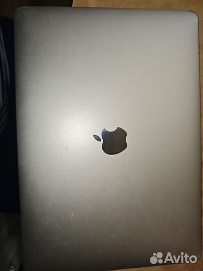 Mac Book pro 13 2017