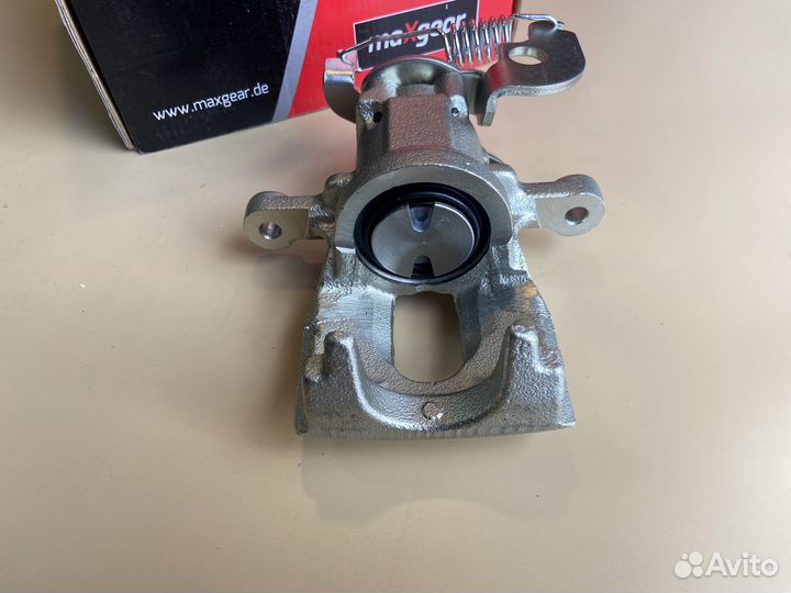 Суппорт MaxGear зад левый Mondeo универсал 2001-20