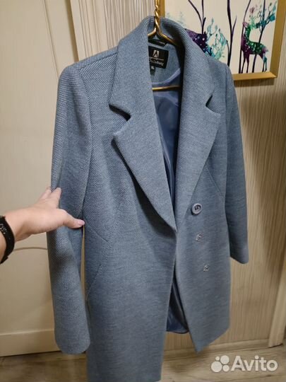 Пальто женское 46