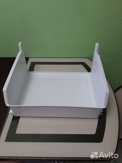 Ящик морозильной камеры для холодильника Bosch